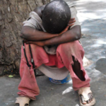 Thiès : le calvaire des sans-abri livrés à la rue