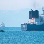 Flotte fantôme russe : le pétrolier « Grinch » immobilisé près de Marseille