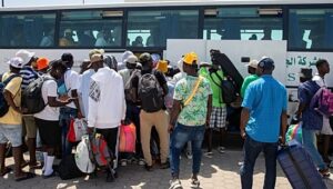 Afrique du Sud : les rapatriements volontaires de migrants s&rsquo;accélèrent sur fond de tensions xénophobes