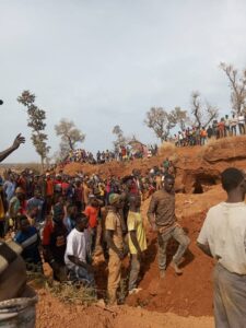 Kédougou : un nouvel éboulement sur un site d&rsquo;orpaillage clandestin fait un mort et trois blessés graves