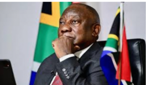 Afrique du Sud :  Cyril Ramaphosa obtient un sursis dans l&rsquo;affaire du « Farmgate »