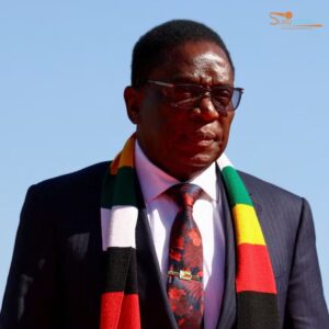 Zimbabwe : le président Emmerson Mnangagwa prolonge son mandat de deux ans.