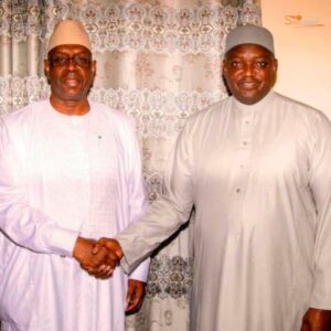 En Gambie, Macky Sall se félicite du « soutien total » d’Adama Barrow.