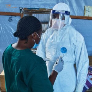 Épidémie d’Ebola : le bilan atteint 1 001 morts en RDC et en Ouganda.