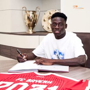 Bayern Munich : Bara Sapoko Ndiaye signe son premier contrat professionnel.