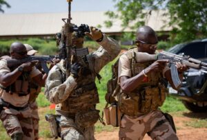 Niger : des dizaines de soldats arrêtés après la mutinerie, Niamey retrouve son calme