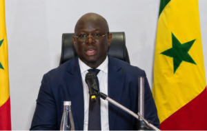 Sénégal : Cheikh Diba dévoile le plan de traitement de la dette et mobilise 300 milliards pour les entreprises
