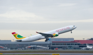 Air Sénégal réceptionne un nouveau Boeing 737-800 baptisé « Gorée »