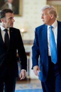 Trump met en doute la fiabilité de la France, Macron revendique une alliance sans alignement