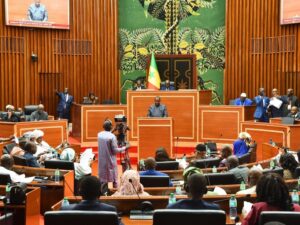 Sénégal : sept personnalités devant trois commissions d’enquête parlementaires ce lundi