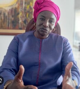 Aminata Touré : Kiiraay annonce une nouvelle sortie à la veille de l’examen de la LFR 2026