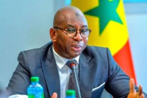 Moustapha Guirassy appelle les députés de Pastef à voter la LFR 2026